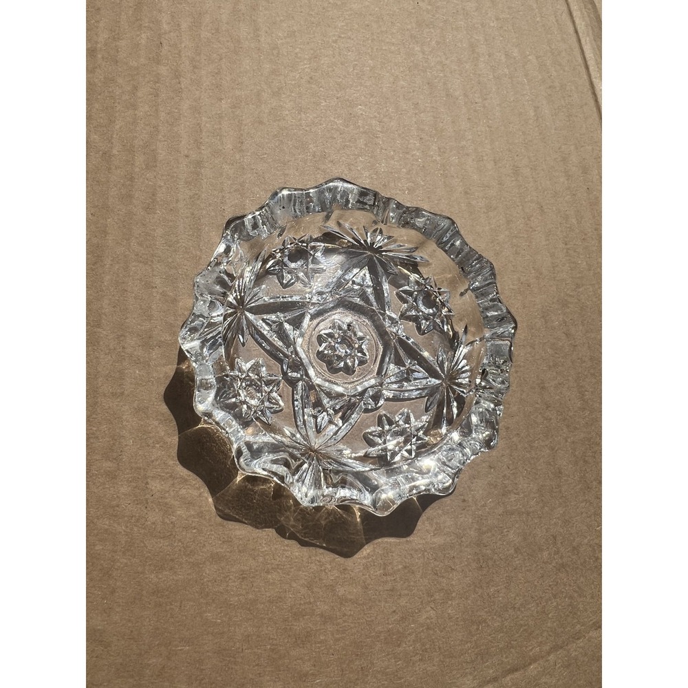 Vintage Clear Cut Glass Crystal Ashtray Starburst Pattern Scalloped Edge Heavy
